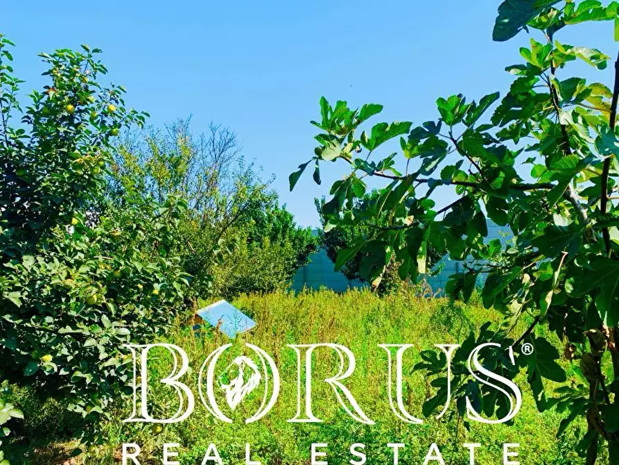 Immagine 3 di Terreno residenziale in vendita  in Via Della Stazione a Gricignano Di Aversa