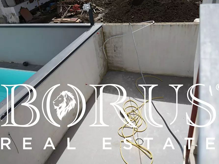 Immagine 14 di Villa in vendita  in Via del Gelso a Lusciano