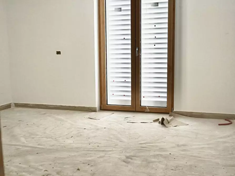 Immagine 16 di Villa in vendita  in Via del Gelso a Lusciano