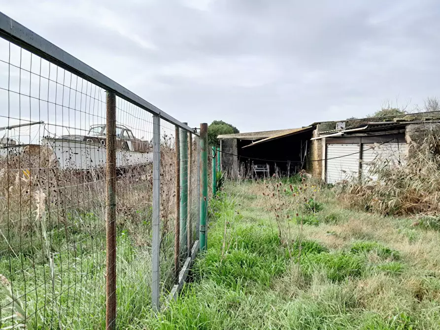 Immagine 7 di Casa indipendente in vendita  in Via Potenza a Castel Volturno