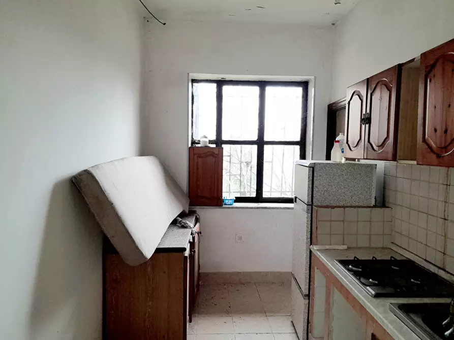 Immagine 14 di Casa indipendente in vendita  in Via Potenza a Castel Volturno