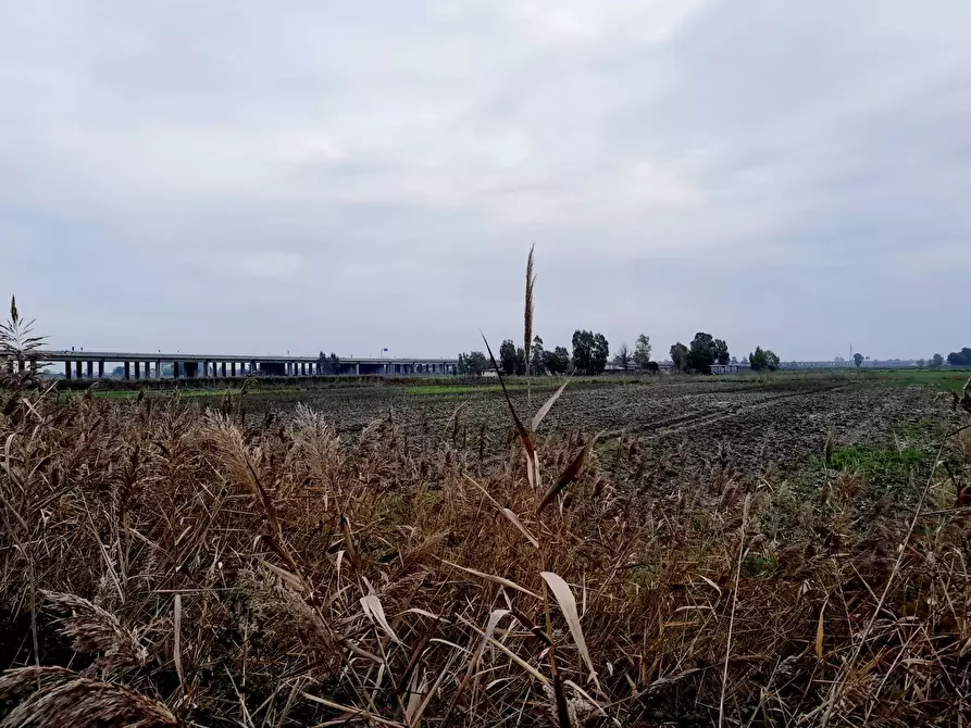 Immagine 29 di Casa indipendente in vendita  in Via Potenza a Castel Volturno