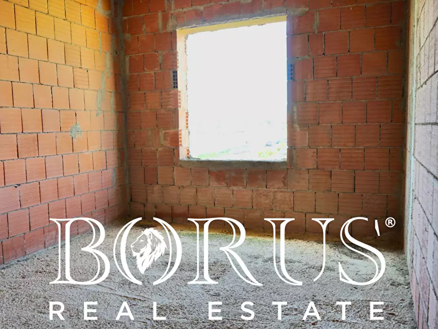 Immagine 34 di Casa indipendente in vendita  a Castel Volturno