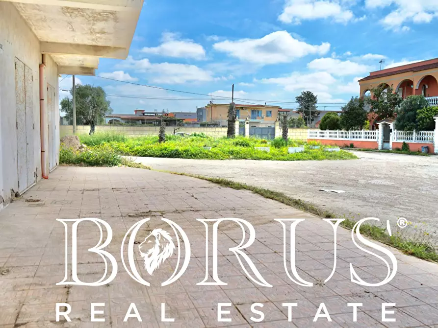 Immagine 22 di Casa indipendente in vendita  a Castel Volturno