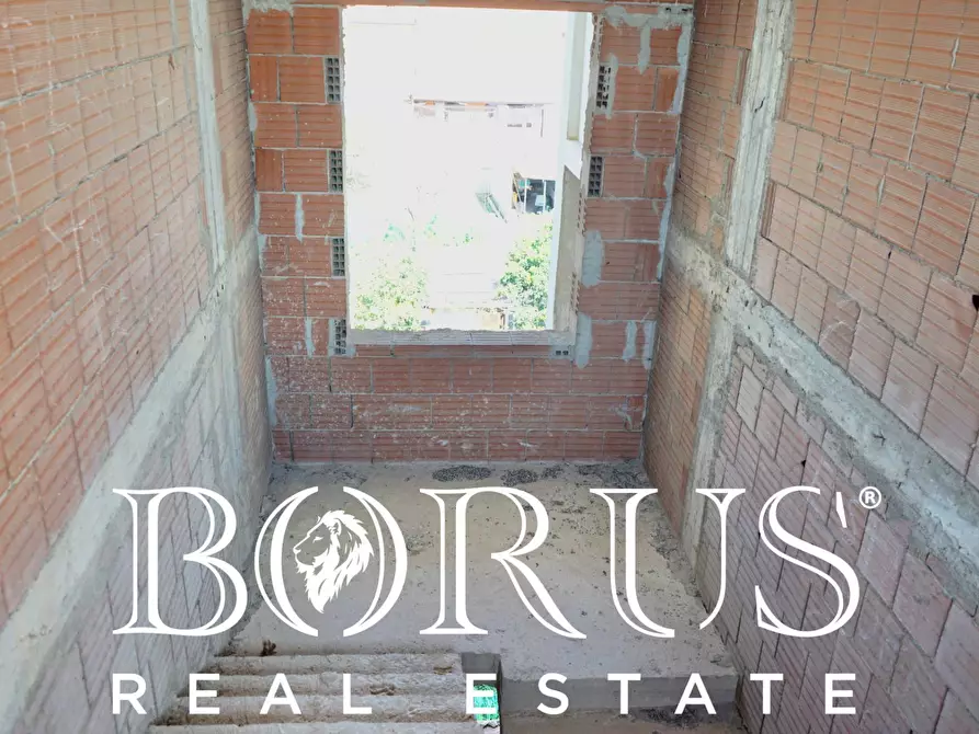 Immagine 32 di Casa indipendente in vendita  a Castel Volturno