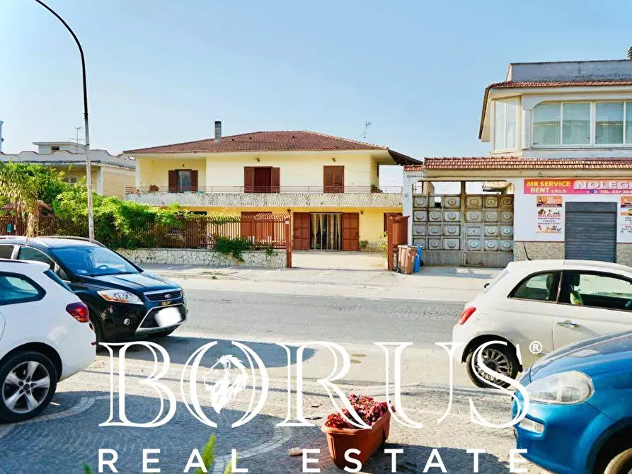 Immagine 12 di Locale commerciale in affitto  a Villa Literno