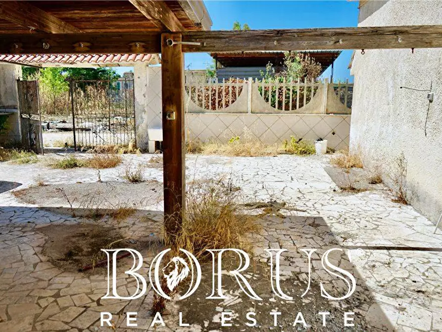 Immagine 2 di Casa indipendente in vendita  a Castel Volturno