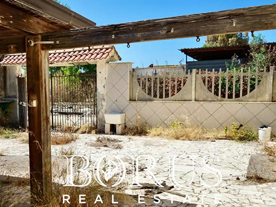 Immagine 6 di Casa indipendente in vendita  a Castel Volturno