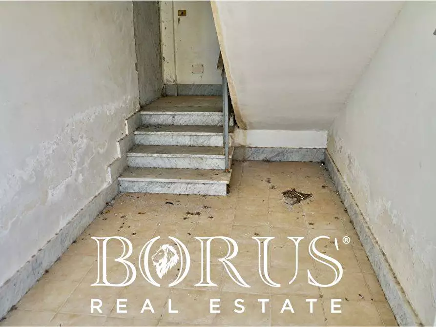 Immagine 12 di Casa indipendente in vendita  a Castel Volturno