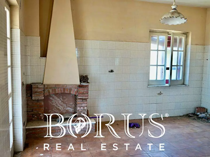 Immagine 16 di Casa indipendente in vendita  a Castel Volturno