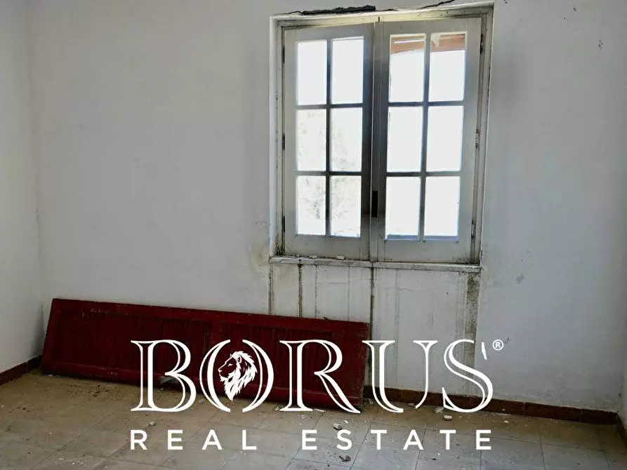 Immagine 25 di Casa indipendente in vendita  a Castel Volturno