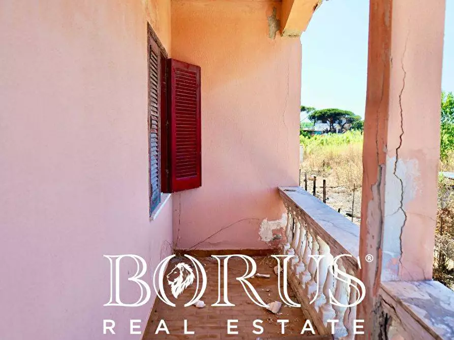 Immagine 28 di Casa indipendente in vendita  a Castel Volturno