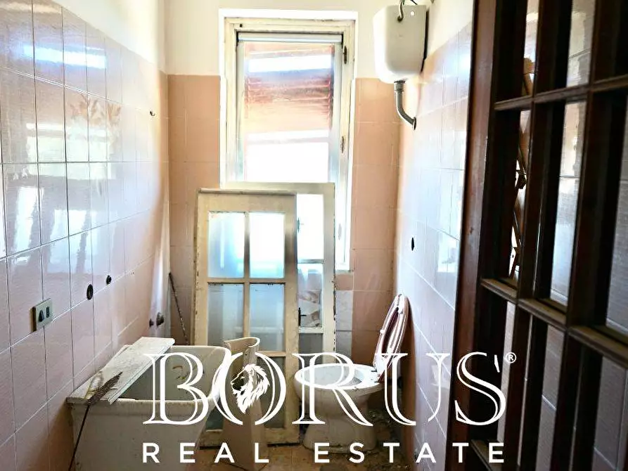 Immagine 30 di Casa indipendente in vendita  a Castel Volturno