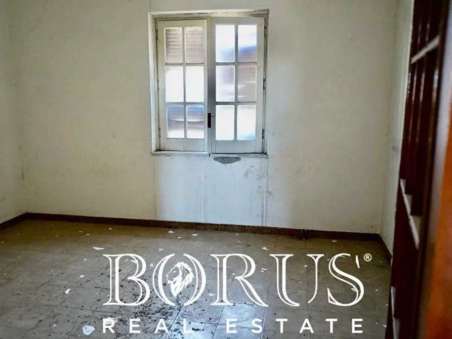 Immagine 31 di Casa indipendente in vendita  a Castel Volturno