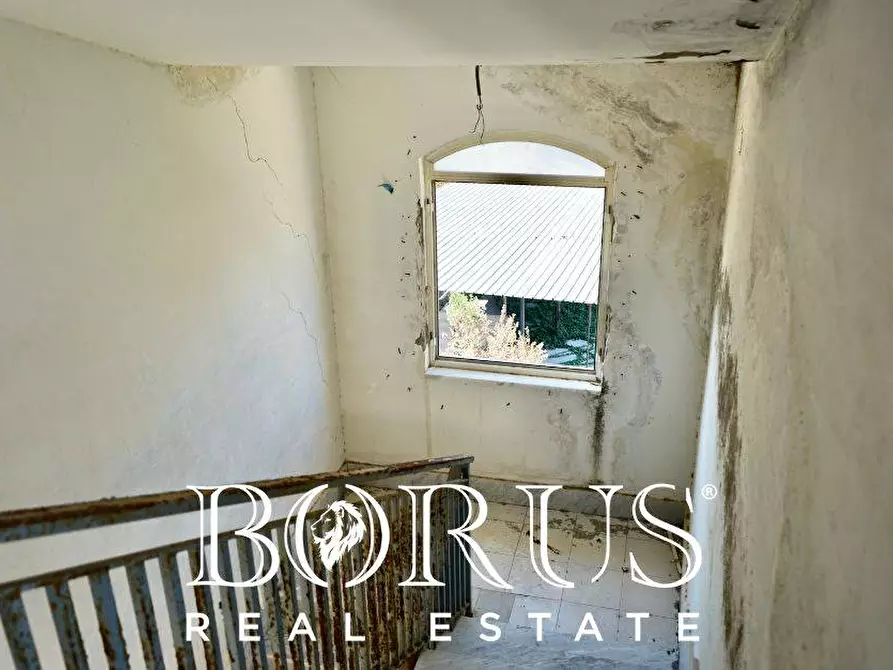 Immagine 33 di Casa indipendente in vendita  a Castel Volturno