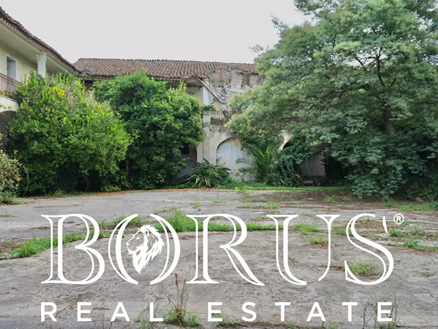 Immagine 8 di Rustico / casale in vendita  a Casal Di Principe