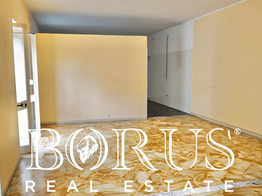 Immagine 3 di Locale commerciale in affitto  in Corso Umberto Gricignano di Aversa a Cancello Ed Arnone