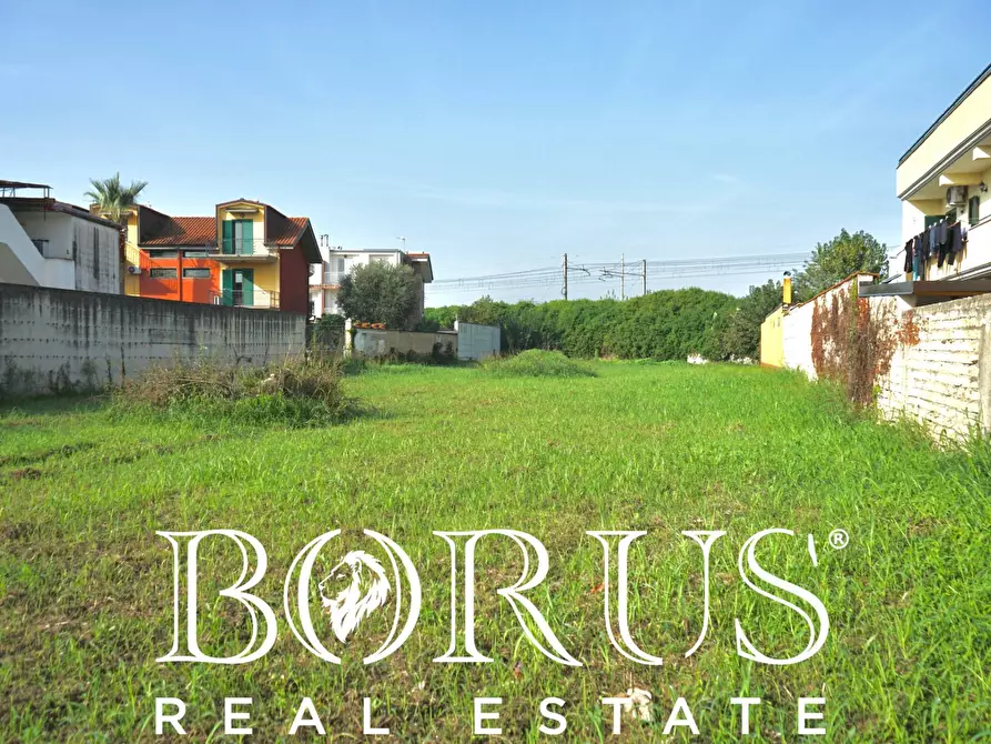 Immagine 6 di Terreno residenziale in vendita  a Carinaro