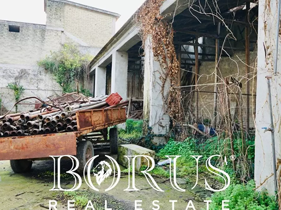 Immagine 4 di Rustico / casale in vendita  in via delle Rose a Casal Di Principe