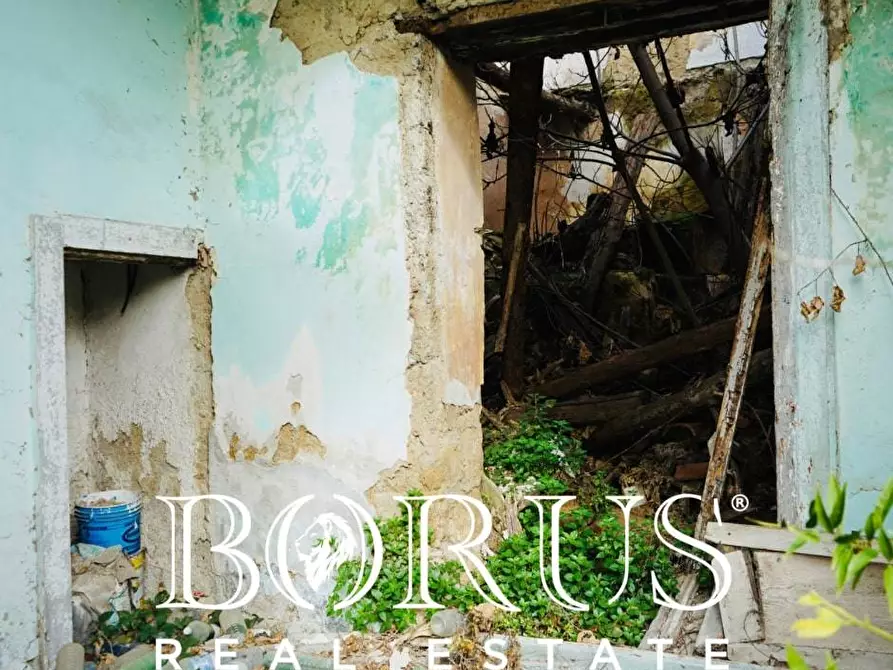 Immagine 9 di Rustico / casale in vendita  in via delle Rose a Casal Di Principe