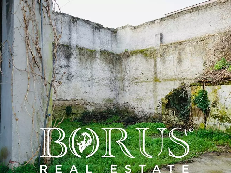 Immagine 10 di Rustico / casale in vendita  in via delle Rose a Casal Di Principe