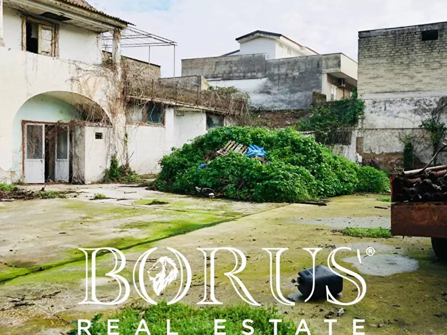 Immagine 14 di Rustico / casale in vendita  in via delle Rose a Casal Di Principe