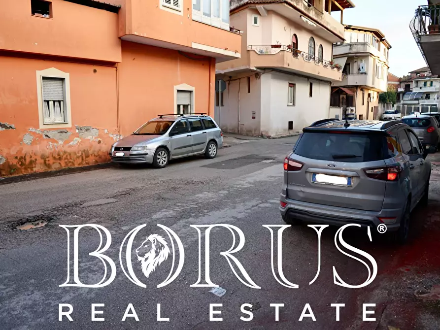 Immagine 11 di Locale commerciale in affitto  in VIA PAGANO a Trentola Ducenta