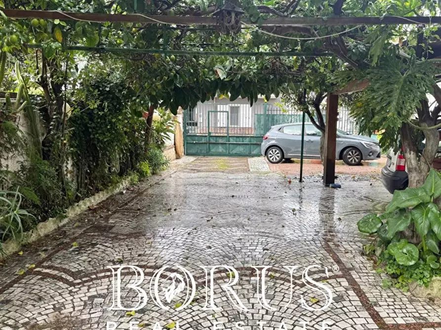 Immagine 12 di Casa indipendente in vendita  a Villa Literno