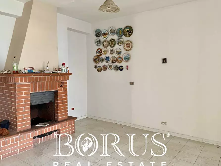 Immagine 28 di Casa indipendente in vendita  a Villa Literno