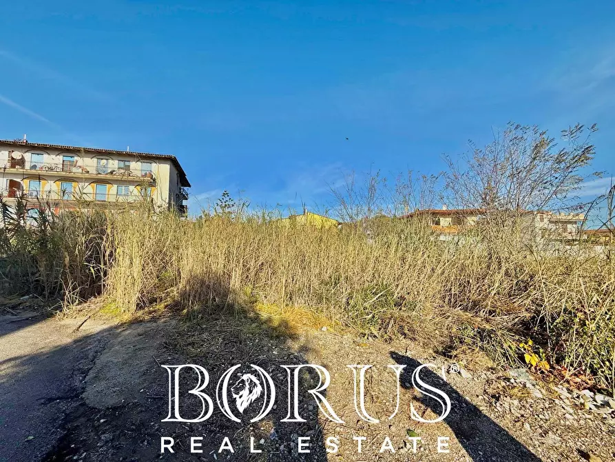 Immagine 4 di Terreno residenziale in vendita  a Castel Volturno