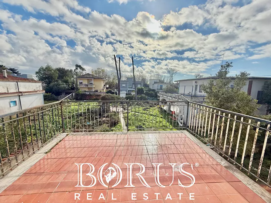 Immagine 30 di Casa indipendente in vendita  in VIALE MASCAGNI 13 a Castel Volturno