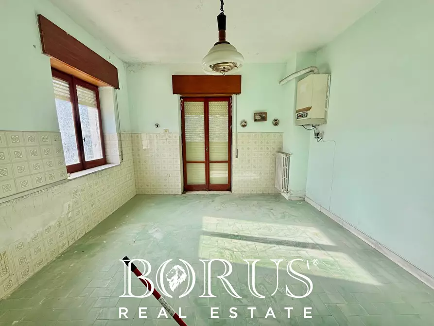 Immagine 48 di Casa indipendente in vendita  in VIALE MASCAGNI 13 a Castel Volturno