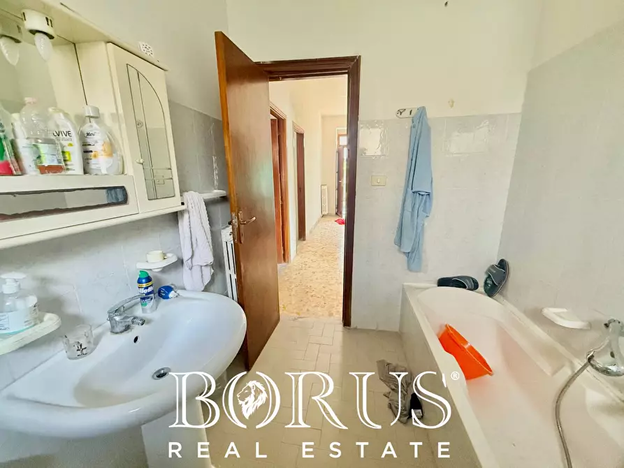 Immagine 54 di Casa indipendente in vendita  in VIALE MASCAGNI 13 a Castel Volturno