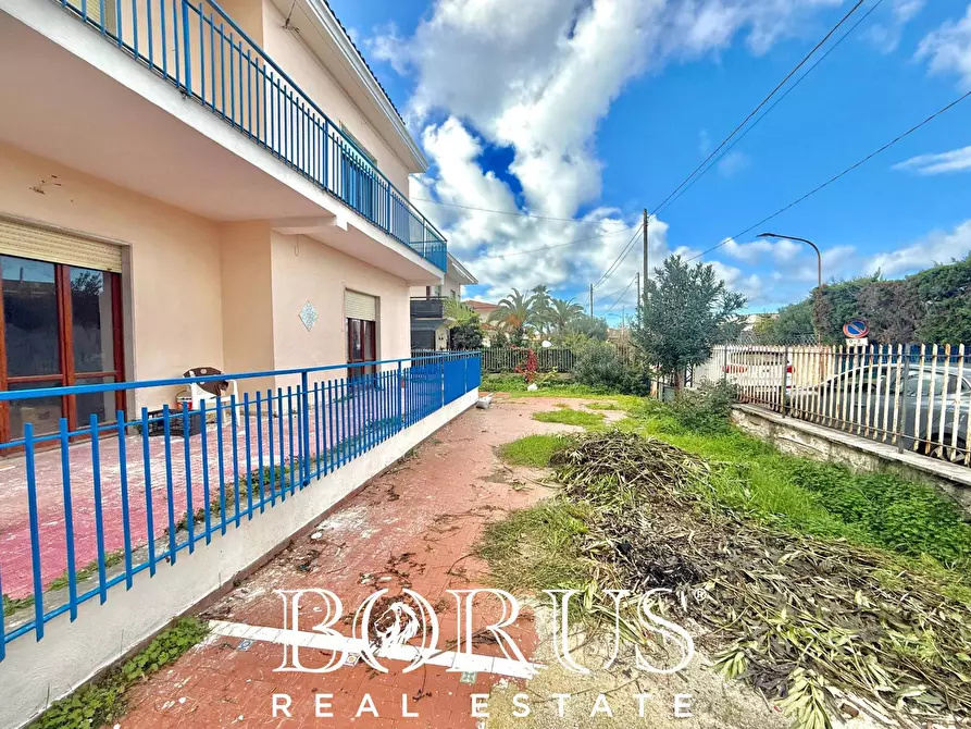 Immagine 6 di Casa indipendente in vendita  in VIALE MASCAGNI 13 a Castel Volturno