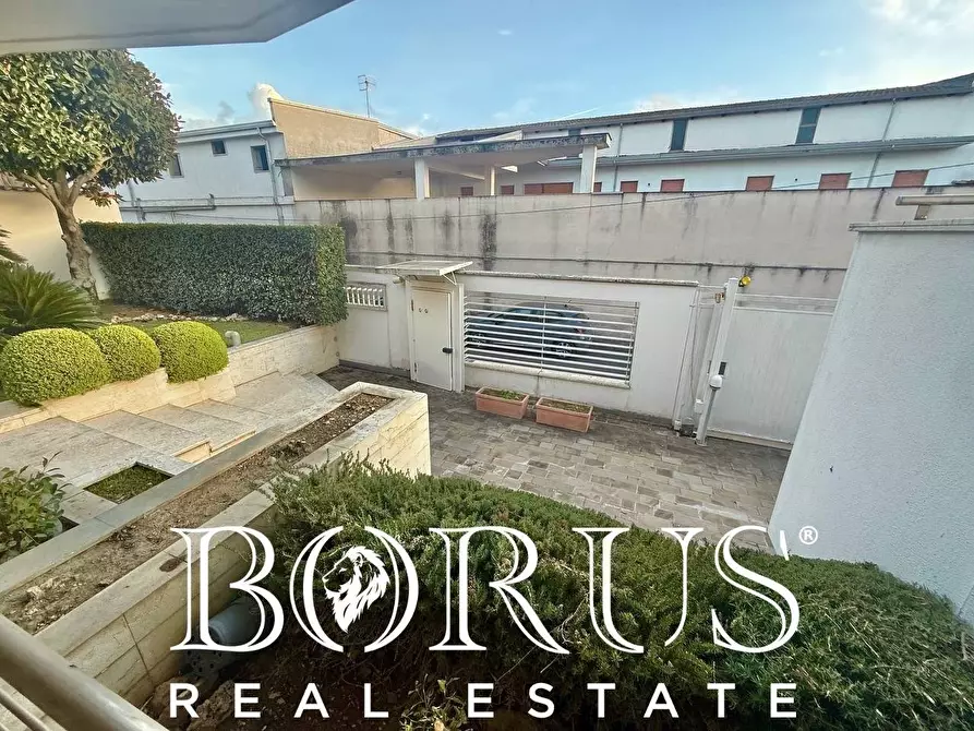 Immagine 2 di Villa in vendita  a Casapesenna