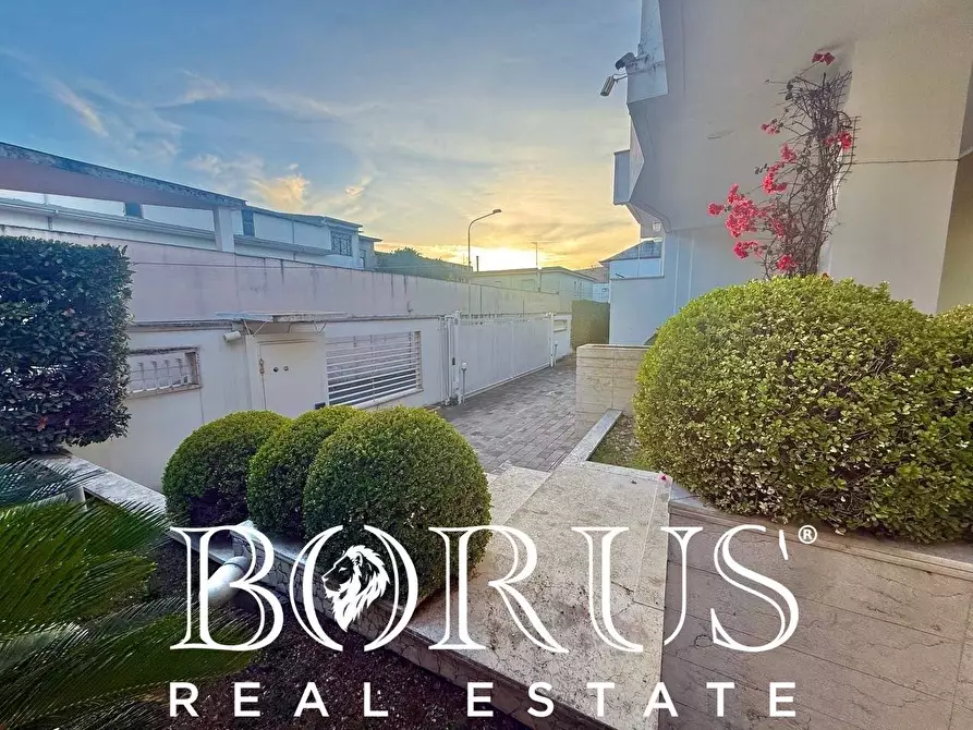 Immagine 3 di Villa in vendita  a Casapesenna