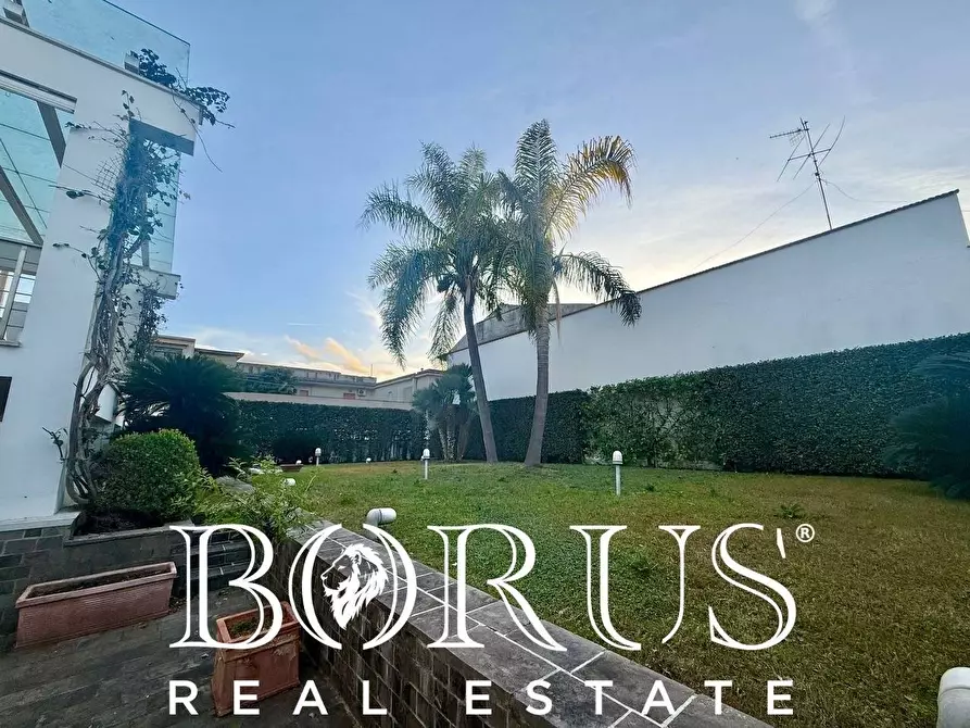 Immagine 10 di Villa in vendita  a Casapesenna