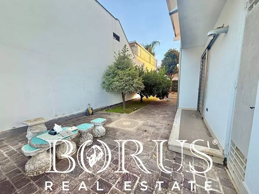 Immagine 13 di Villa in vendita  a Casapesenna