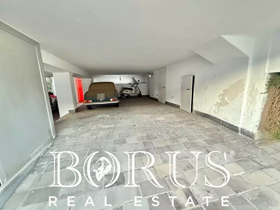 Immagine 19 di Villa in vendita  a Casapesenna