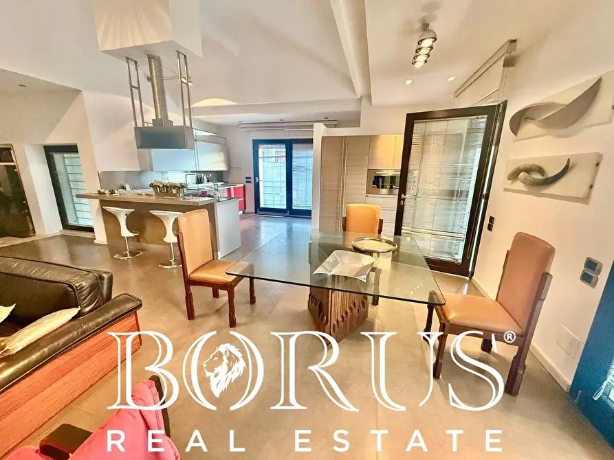 Immagine 23 di Villa in vendita  a Casapesenna