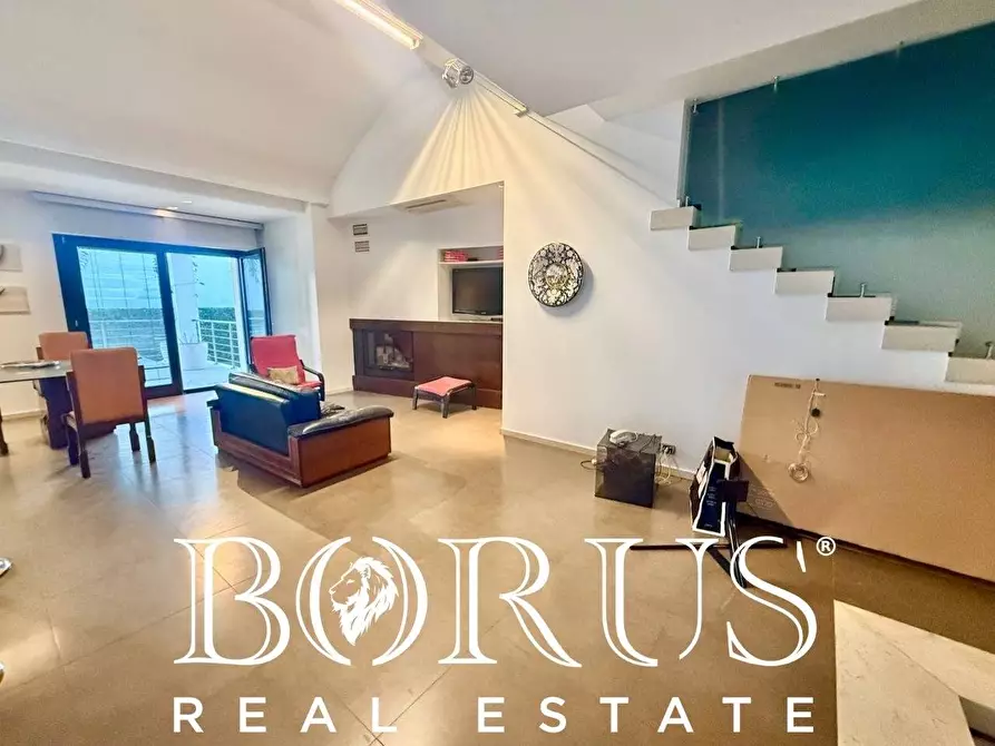 Immagine 41 di Villa in vendita  a Casapesenna