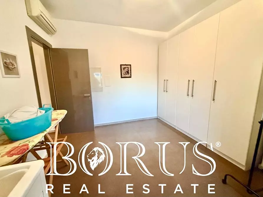 Immagine 42 di Villa in vendita  a Casapesenna