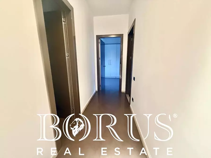 Immagine 43 di Villa in vendita  a Casapesenna