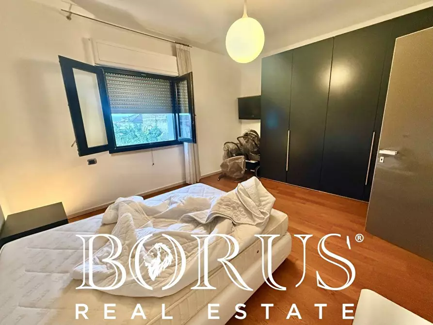 Immagine 59 di Villa in vendita  a Casapesenna