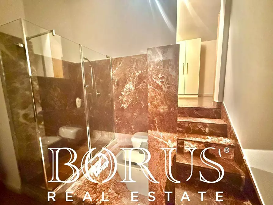 Immagine 69 di Villa in vendita  a Casapesenna