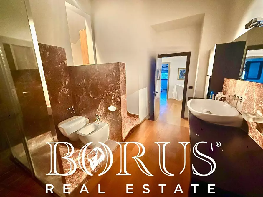 Immagine 72 di Villa in vendita  a Casapesenna