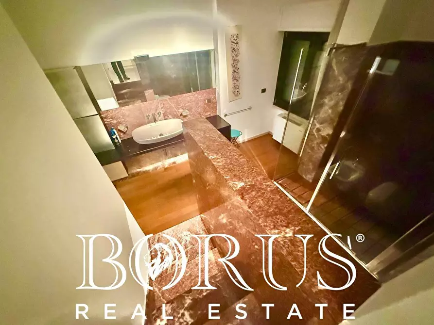 Immagine 73 di Villa in vendita  a Casapesenna