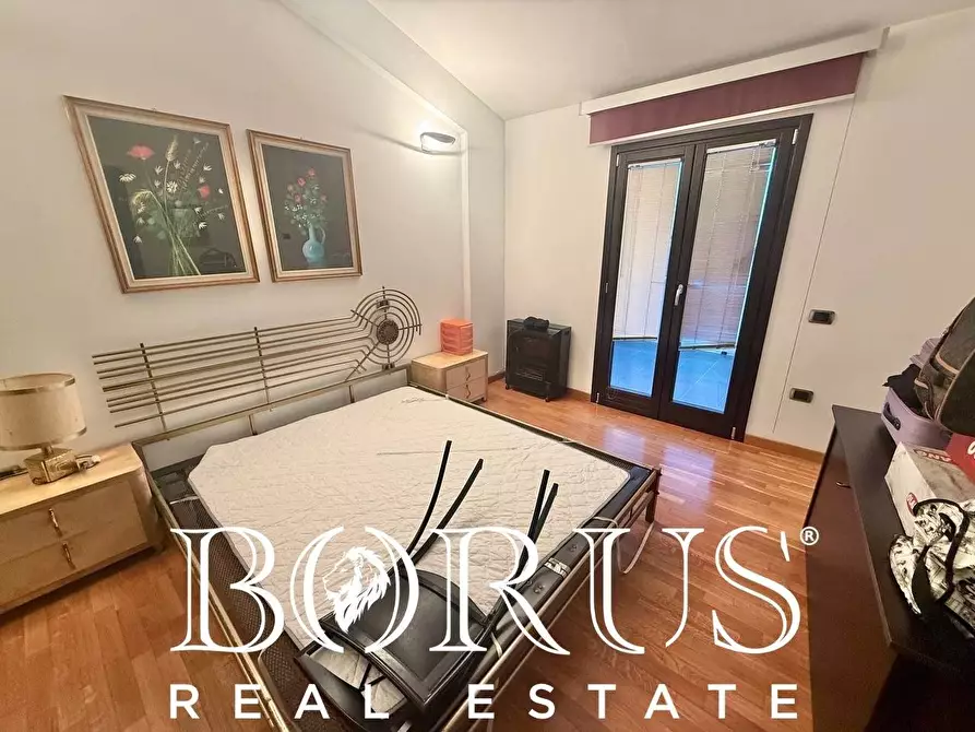 Immagine 88 di Villa in vendita  a Casapesenna