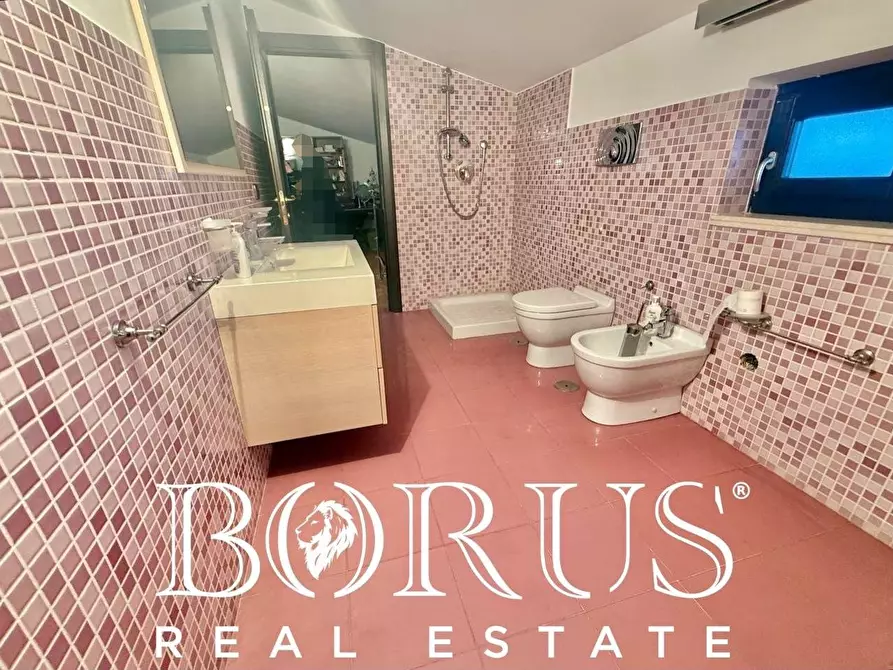 Immagine 101 di Villa in vendita  a Casapesenna