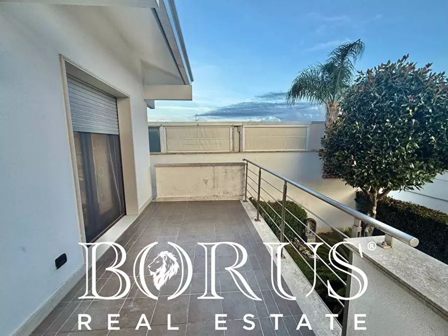 Immagine 105 di Villa in vendita  a Casapesenna